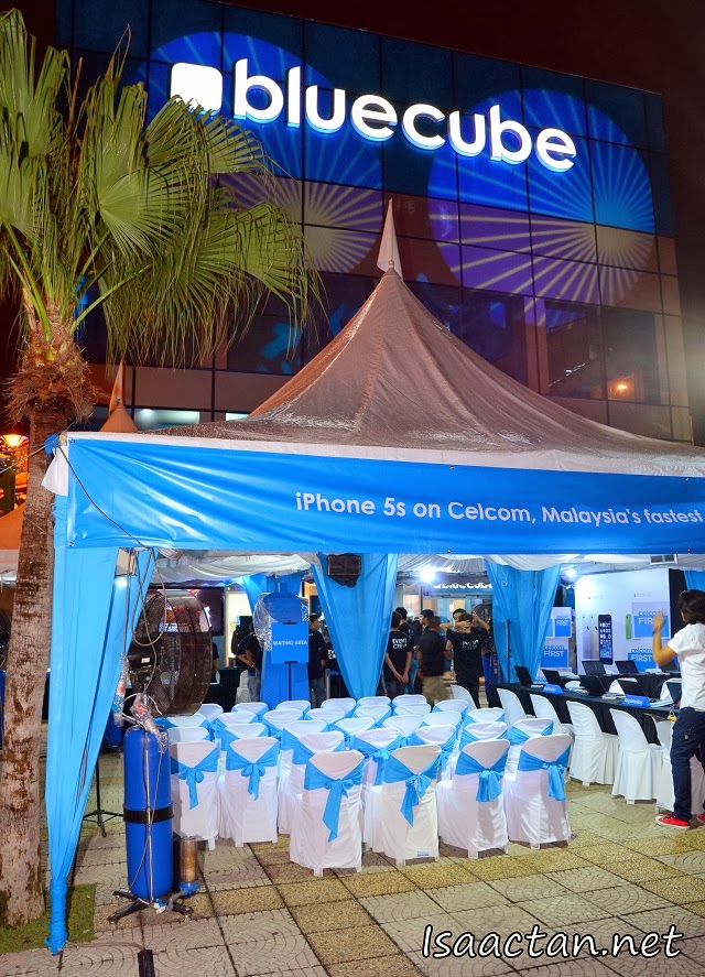 Celcom iPhone5S & iPhone5C Launched @ BlueCube Sunway Pyramid