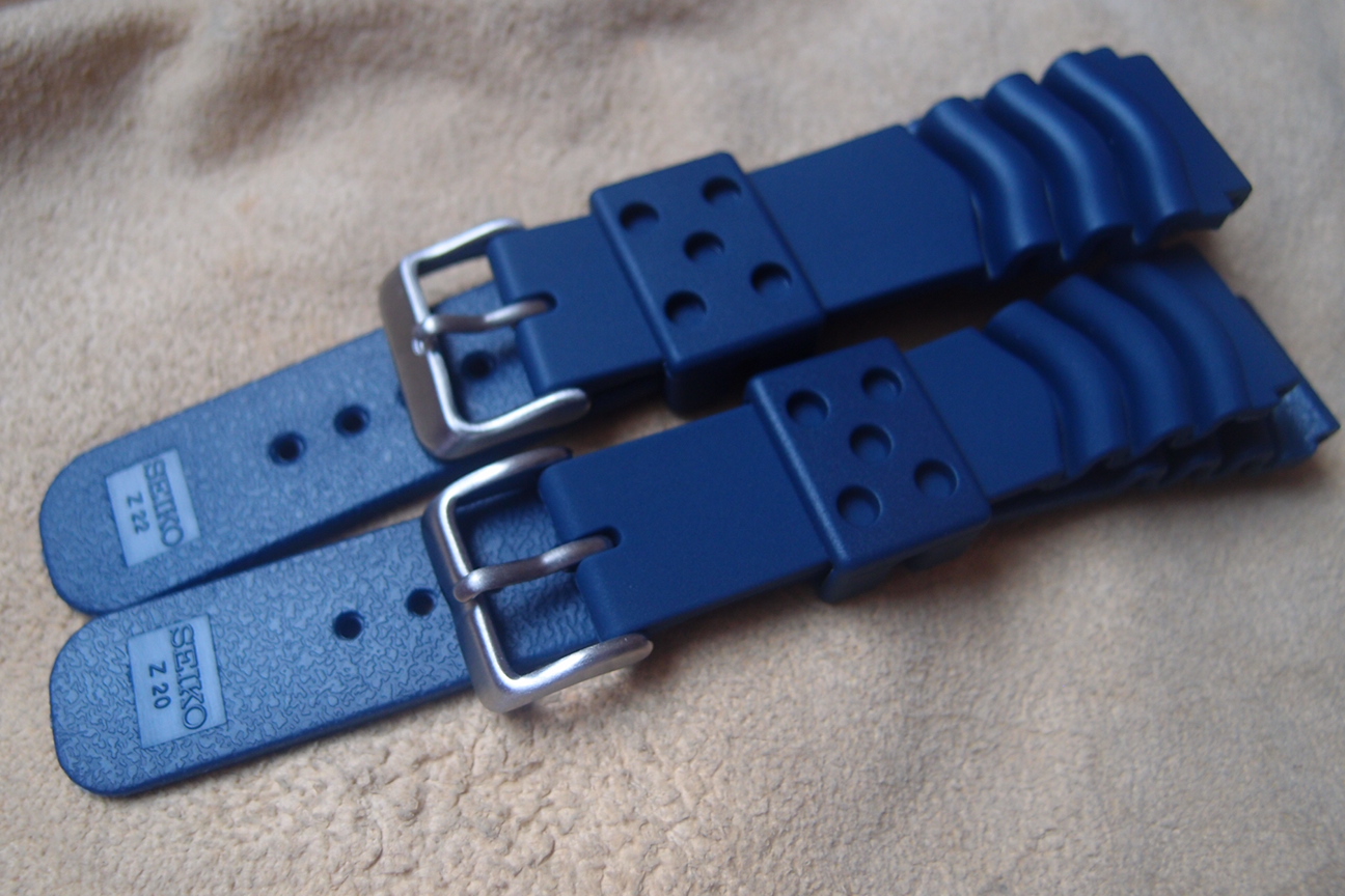 seiko blue rubber strap