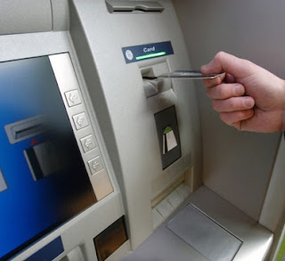 ATM मशीन से रकम नहीं निकला जबकि आप के खाते से भुगतान हो गया | अब आप क्या करेंगे? 
