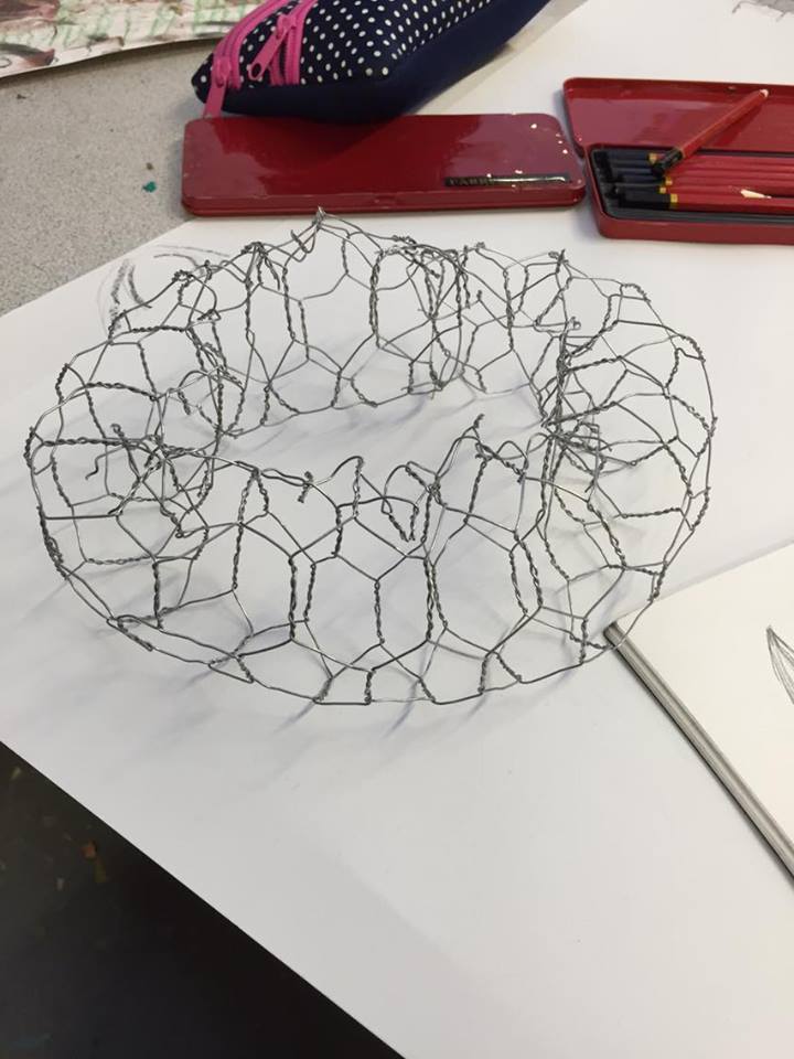 Ew, Ya nasteh Wire and paper mache model