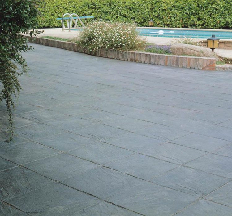 Marzua Todas las ventajas de los suelos de pizarra para exterior