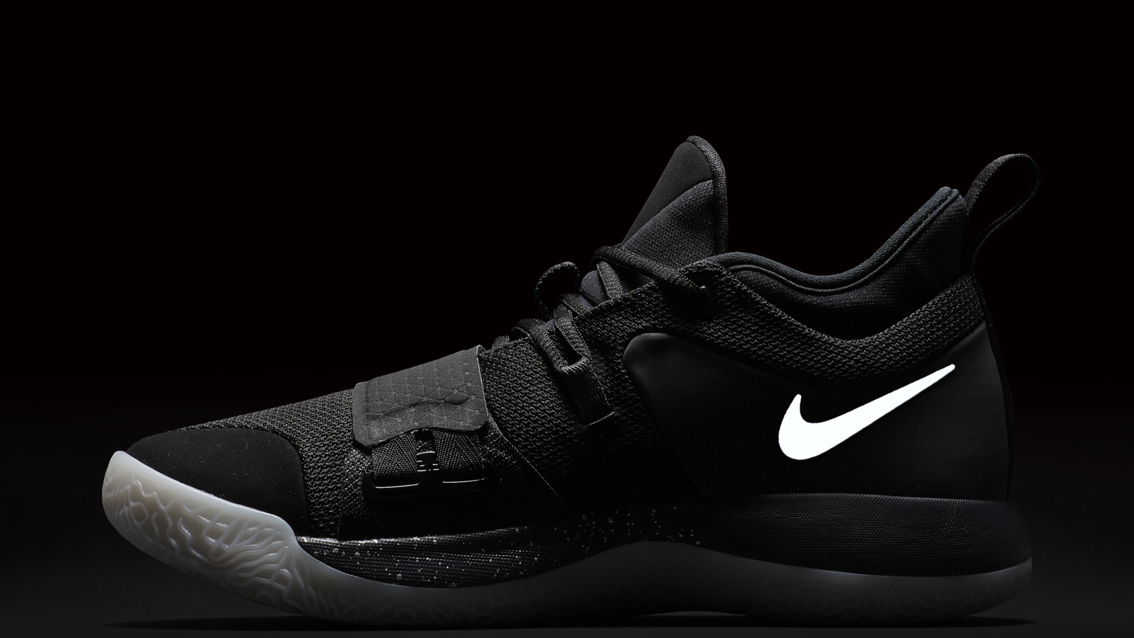 pg2 5 white and black