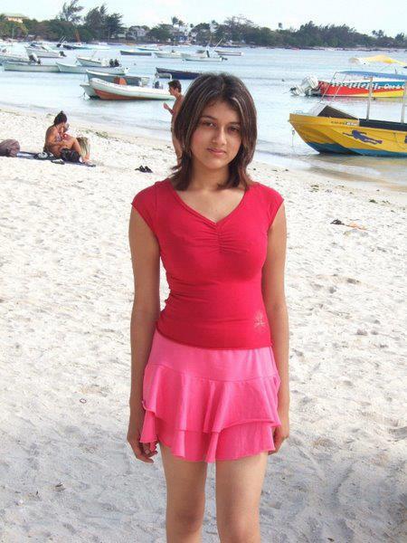 HD PC Desktop Wallpapers: Hot Desi Girls