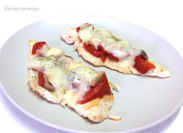 Pechugas de pollo con champiñón y pimiento