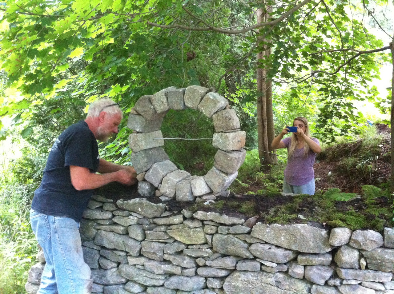 Stacking Bricks Without Mortar The 7 Brick & Mortar Retailers