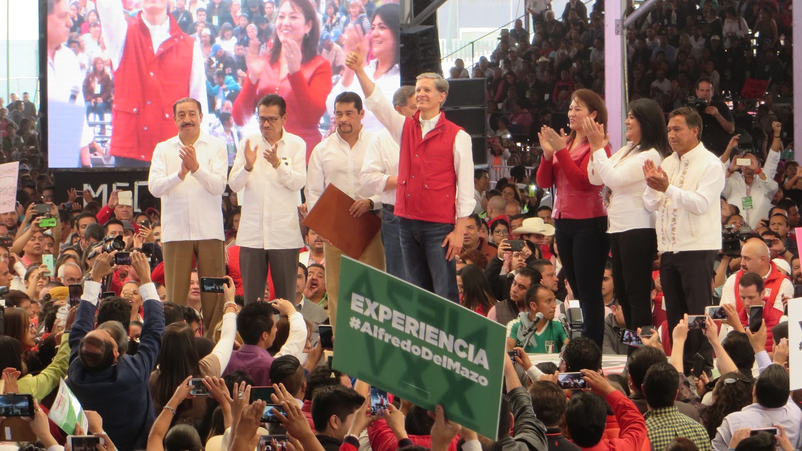 Alfredo Del Mazo es candidato del PRI en convención estatal de