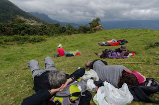 Una siesta con vistas espectaculares  en el camino a las cascadas de la Chorrera, cerca de Choachí.