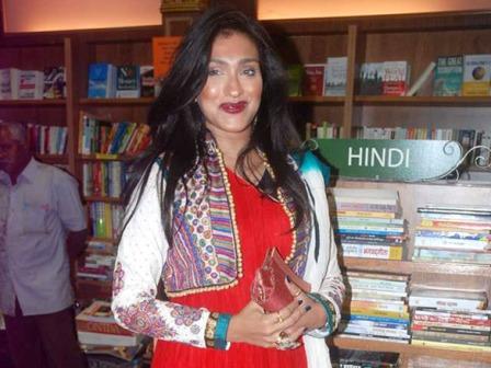 Rituparna Sengupta latest pic 20121 - Rituparna Sengupta 'Faceless' book launch