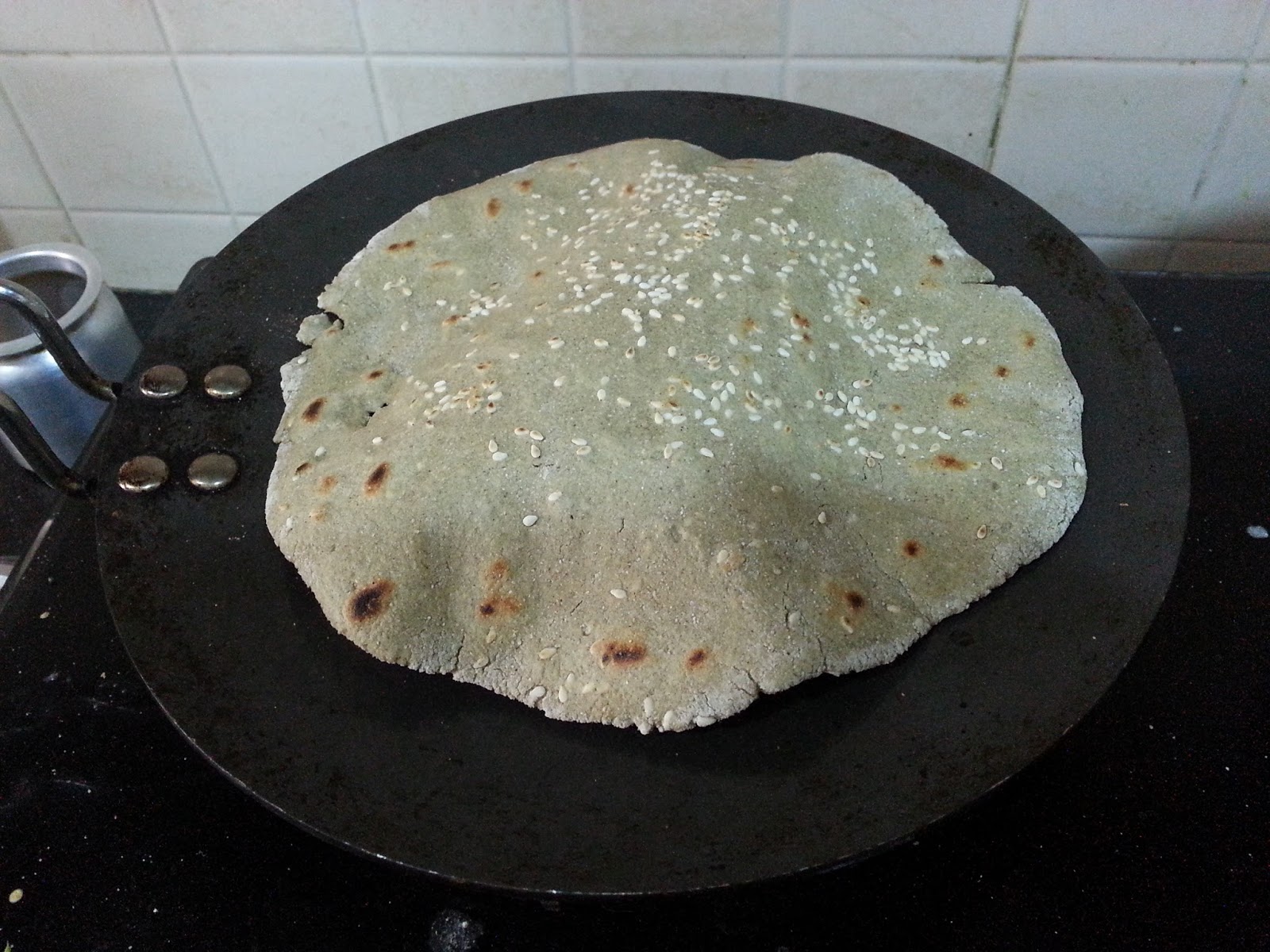 Annapurna Bajrichi Bhakri / Bajra Roti / Pearl Millet Flat Bread