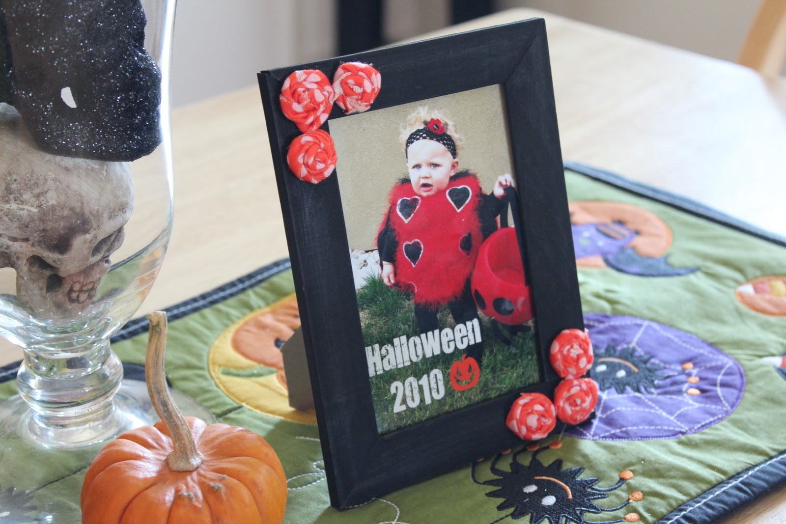 Peachy Keen Crafting Queens Halloween Picture Frame