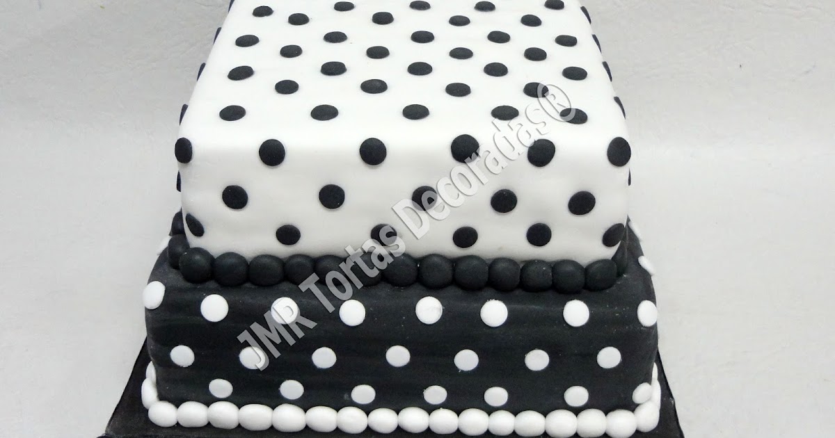 image of Torta Lunares Blanco y Negro | JMR Tortas Decoradas