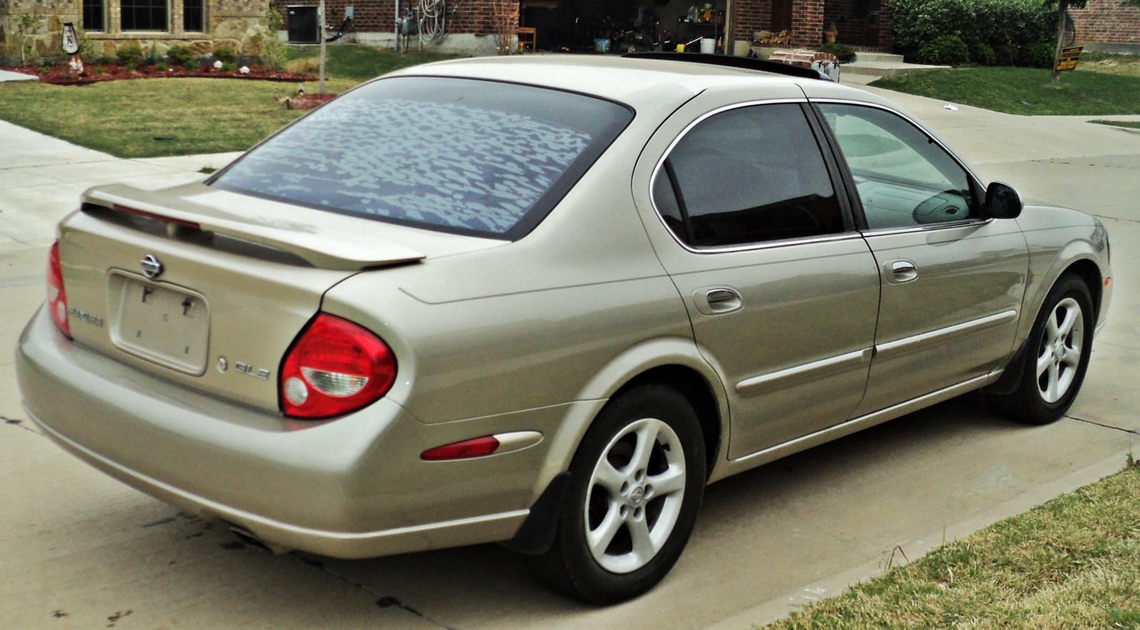 B & C Sales: 2001 Nissan Maxima GLE - SOLD