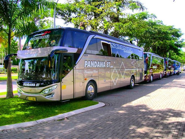 Pandawa Wisata: Mengantar Petualangan Anda dengan Armada Mewah dan Layanan Prima dari Surabaya