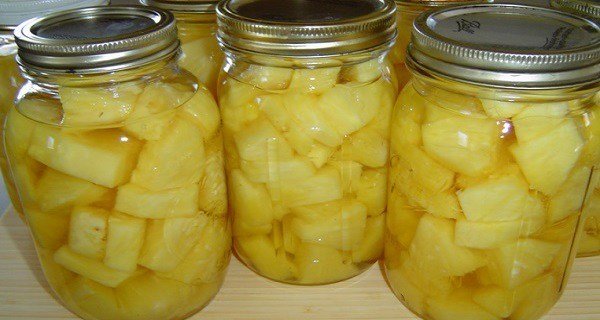 This Pineapple Water Recipe Will Detoxify Your Body, Reduce Joint Pain And Help You Lose Weight