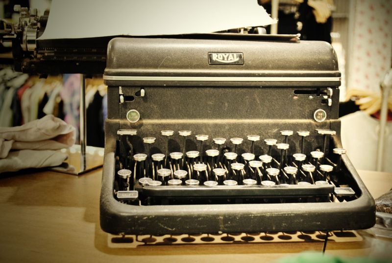 retro maszyna do pisania