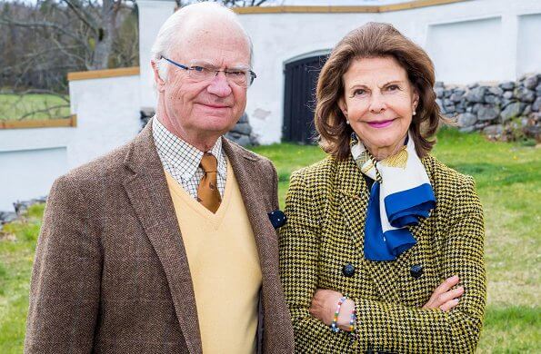King Carl Gustaf and Queen Silvia are currently isolated at Stenhammar Castle. Crown Princess Victoria, Princess Estelle