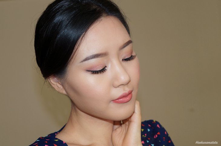Natural Coral Pink Makeup Tutorial (Feat. Makeup Geek Eyeshadows) Natural Coral Pink Makeup Tutorial (Feat. Makeup Geek Eyeshadows)