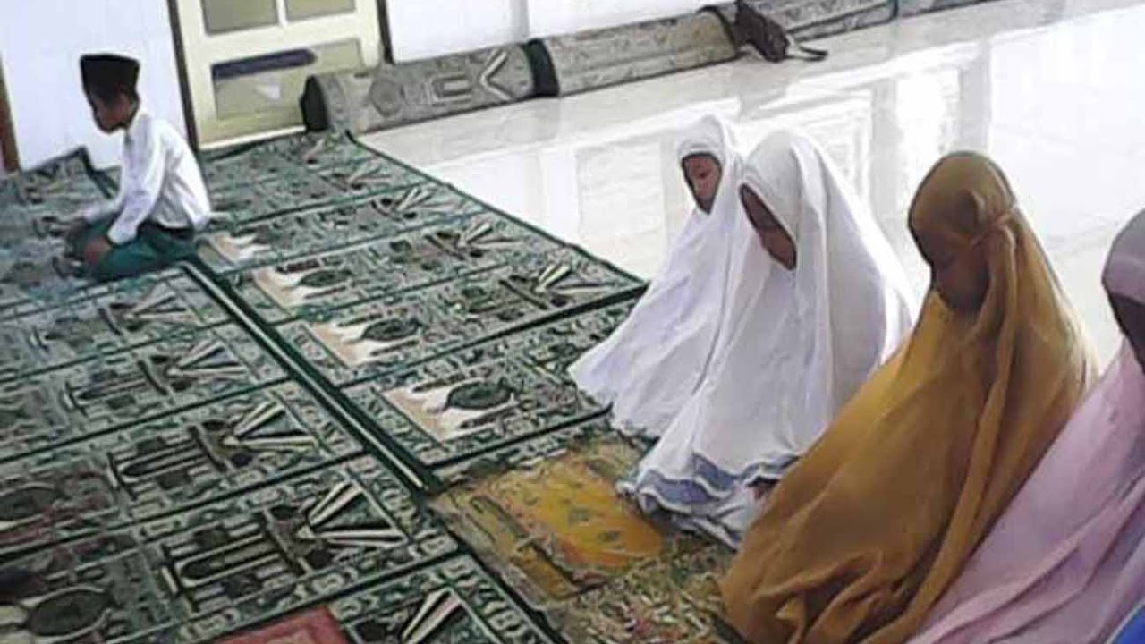 Niat Sholat Jamak Takhir Maghrib Isya Nu