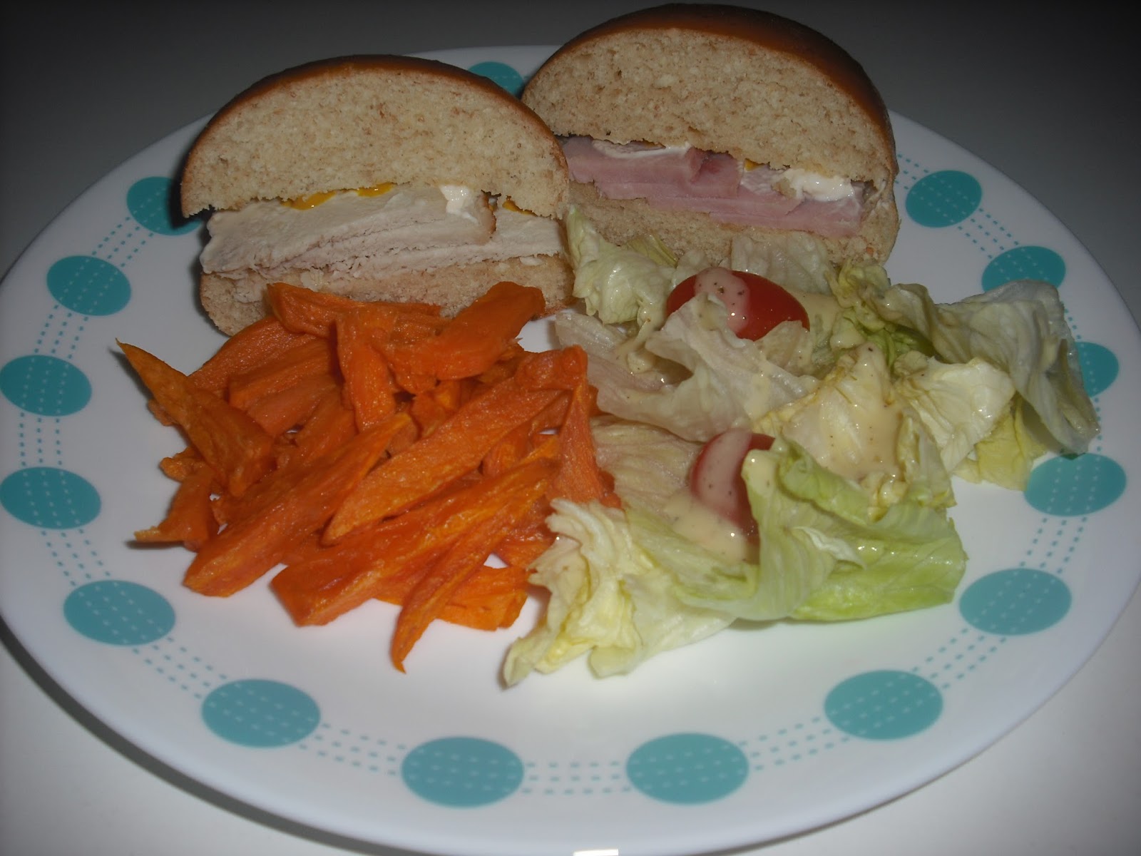 Recipe Marketing TURKEY AND HAM SANDWICHES DINNER