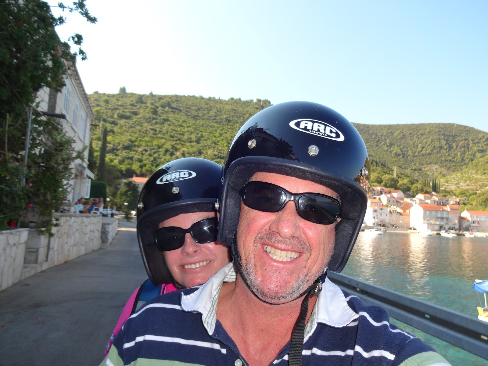 Moet 22 Vis to Korcula