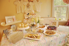 In style party favors: VINTAGE BABY SHOWER THEME