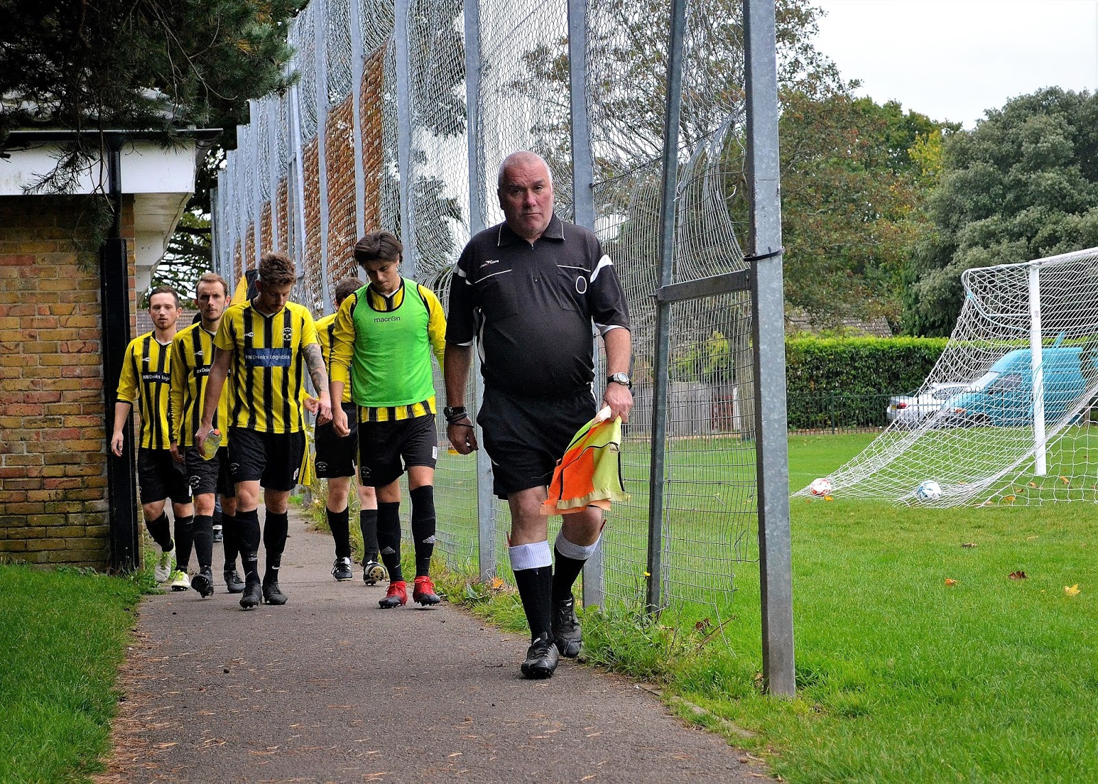 Hopping Around Hampshire Warsash Wasps v Clanfield