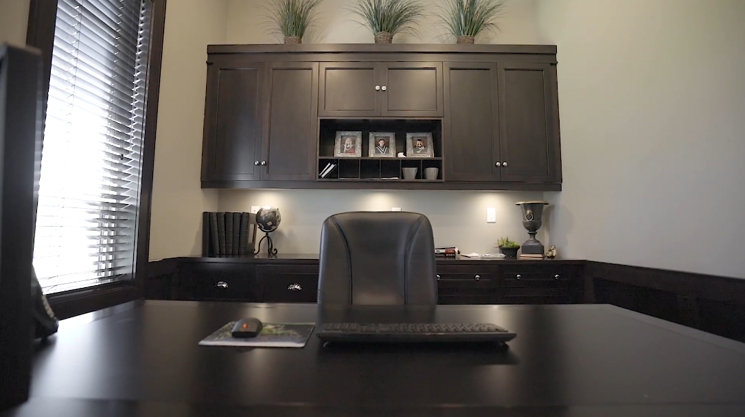 57 Interior Design Photos vs. 319 184 St, Surrey, BC Luxury Home Tour