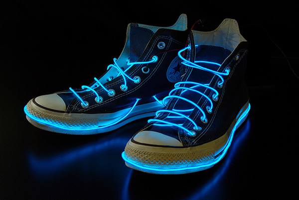 Converse: All Star Lovers: Converse All Star: Glow in the Dark, LED Laces!