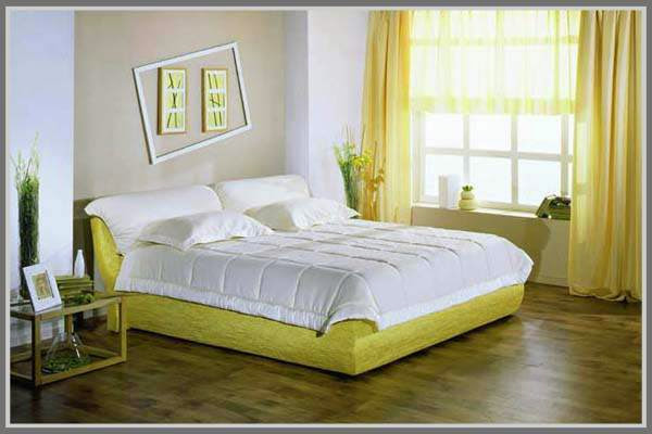 Chime White Yellow For A Comfortable Minimalist Bedroom