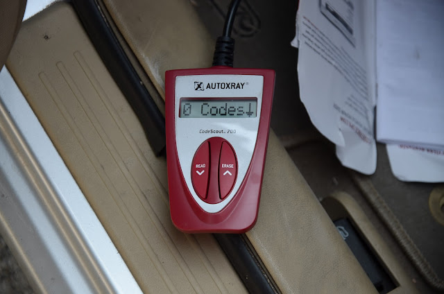 NEW AutoXray CodeScout 700 OBD II Code Reader - AX700、with cd/manual