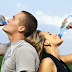 Πόσο νερό πρέπει τελικά να πίνει ο άνθρωπος κάθε ημέρα;