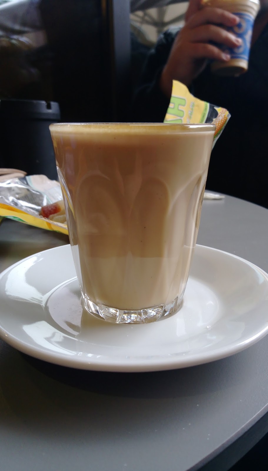 Caffe Nero ile Yandan Çarklı Kahve Cortado Keyfi