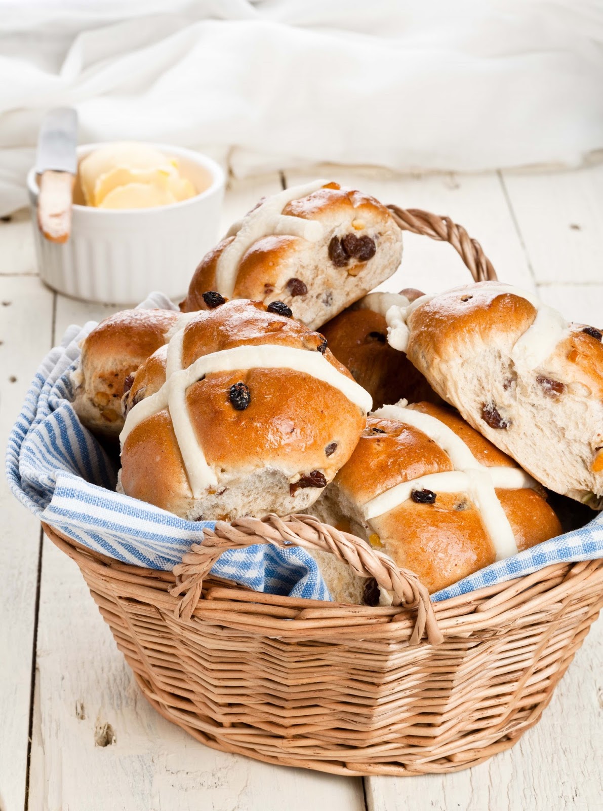 How To Make Hot Cross Buns How To Make Hot Cross Buns