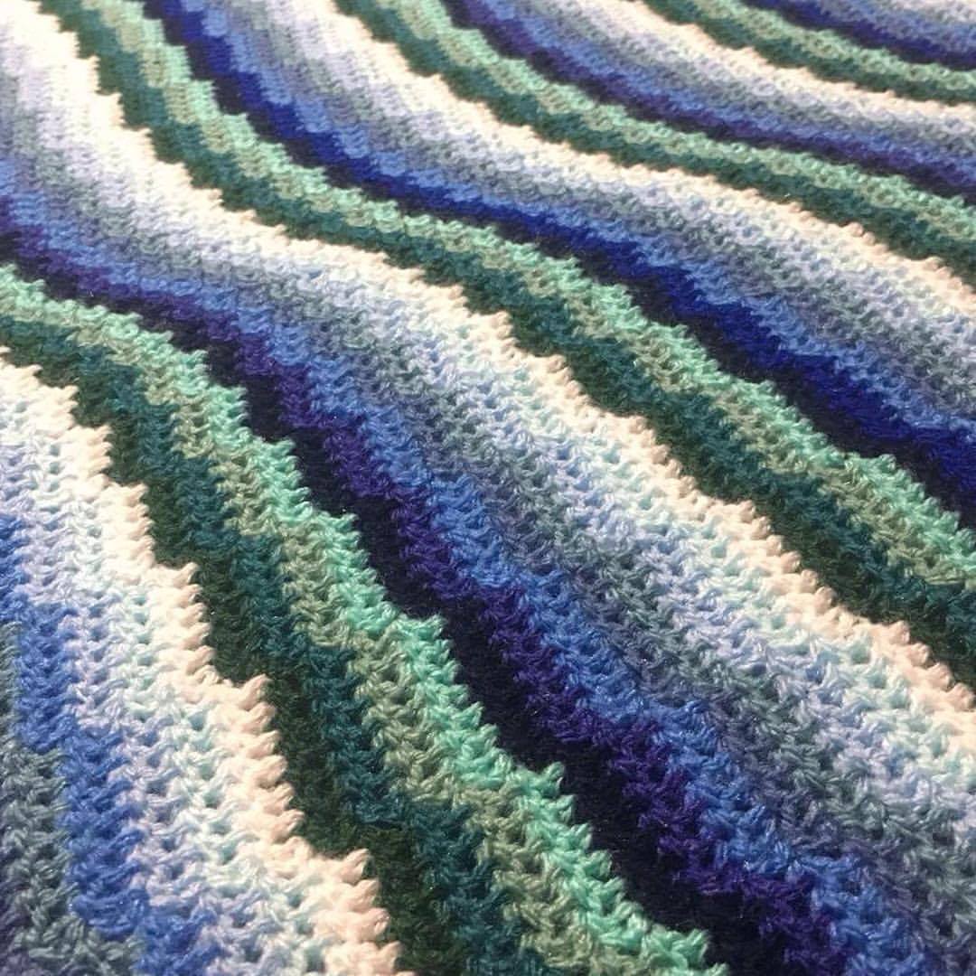 crochet-between-worlds-pattern-bargello-wave-baby-blanket