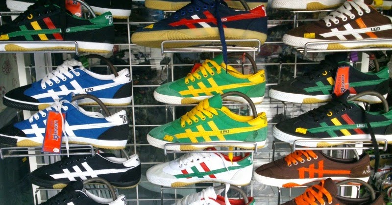 dropship sneakers