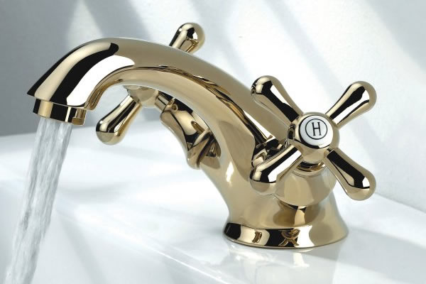 taps 2012: How to Pick the Right Bathroom Taps for You