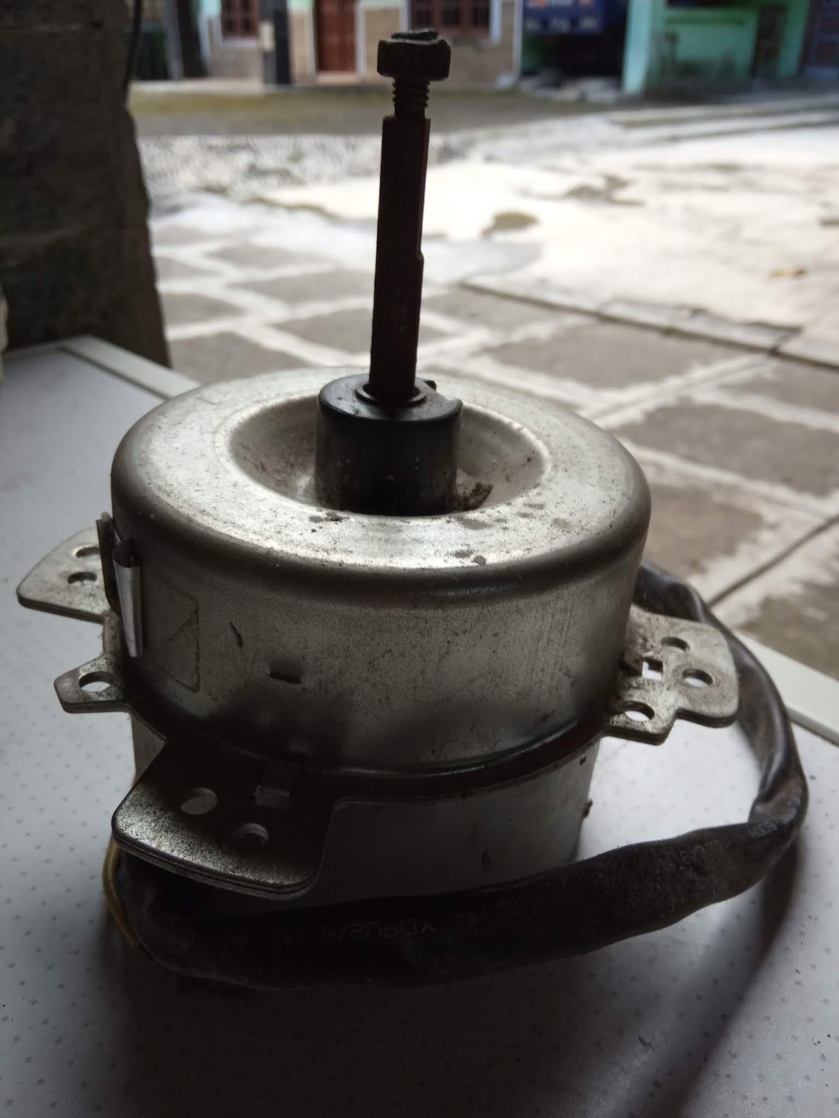 Jenisjenis motor indoor AC split