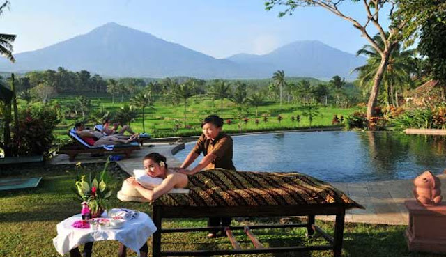 10 TUJUAN LIBURAN SEMPURNA DI AKHIR TAHUN TUJUAN LIBURAN SEMPURNA DI AKHIR TAHUN