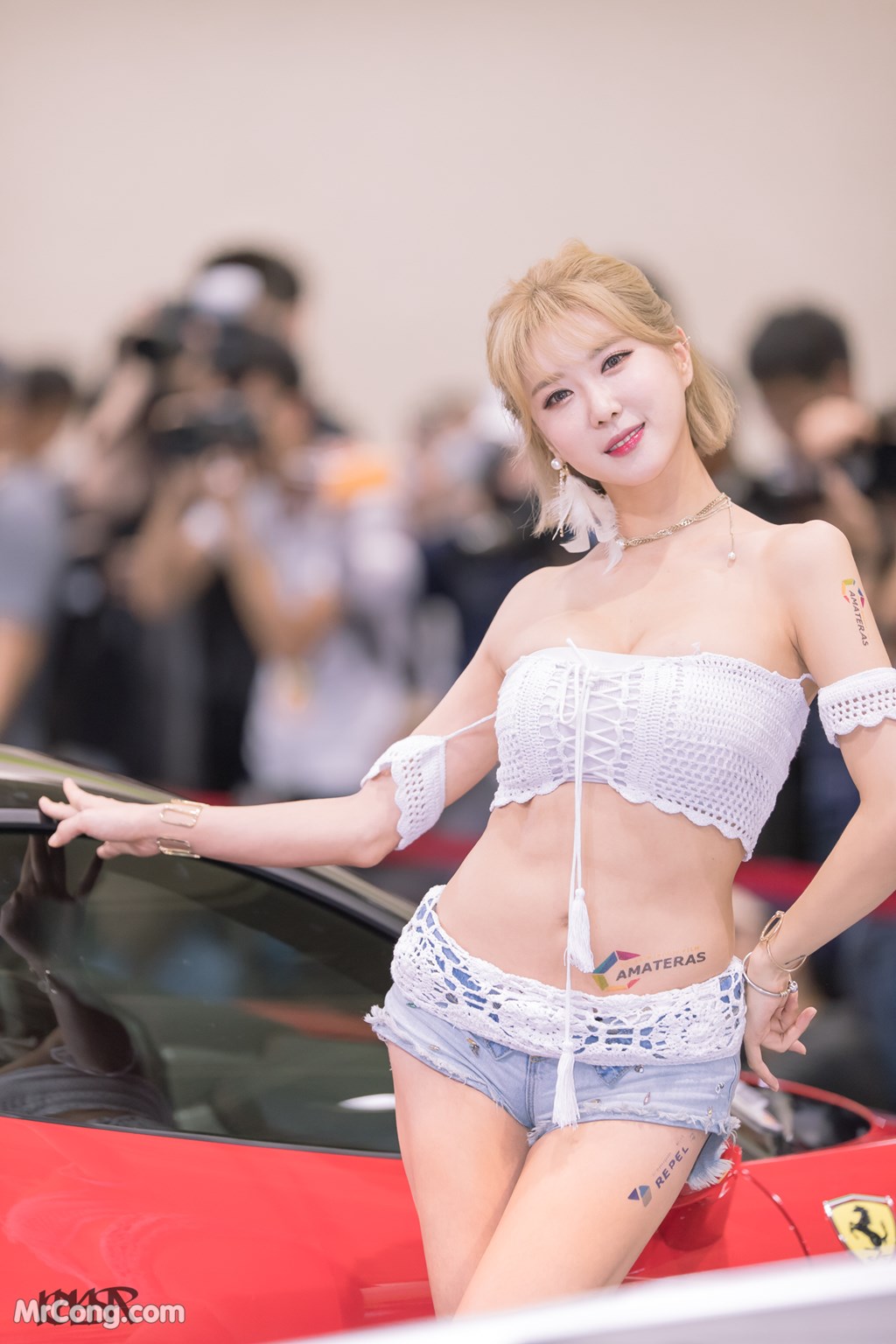 Heo Yoon Mi&#39;s beauty at the 2017 Seoul Auto Salon exhibition (175 photos) photo 9-0