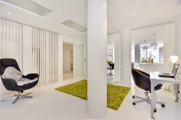 Small apartment decorated in white