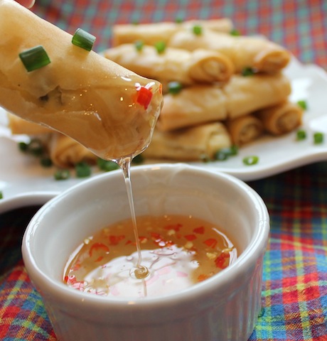 Food Lust People Love: Crispy, crunchy filo pastry baked around a lovely green onion, feta and ricotta cheese filling makes these little filo cheese rolls the perfect snack.