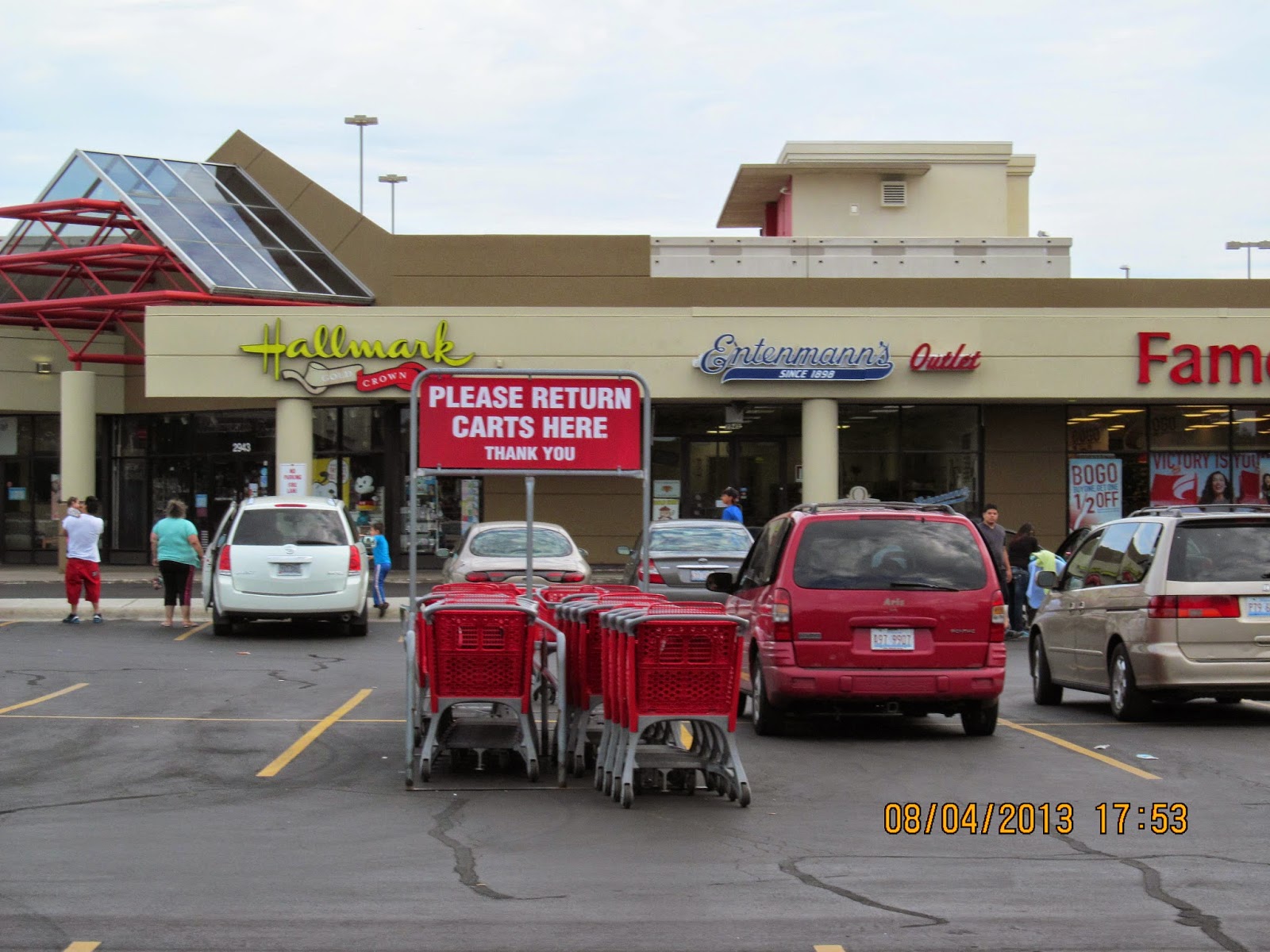 Trip to the Mall Addison Mall (Chicago, IL)