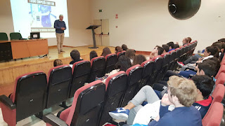 Charla del enfermero D. Jacinto Valenzuela en el Centro del Exilio