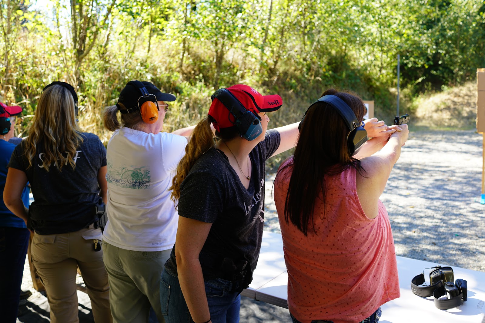 Gun Blog "Lock and Load Em" Ladies! Women's Shooting