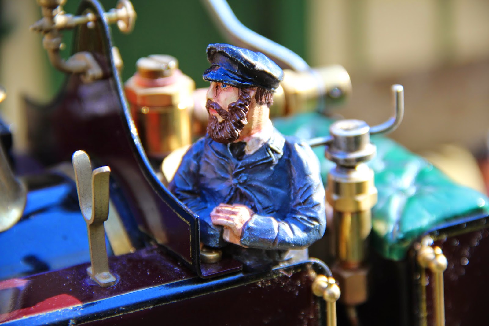 mikes marvellous models and miniatures 16mm driver figures for