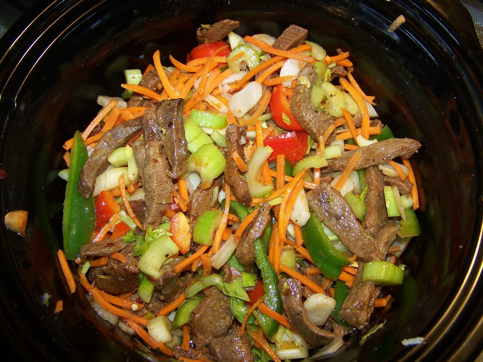 Kitchen Simmer Slow Cooker Beef and Vegetable Stir Fry