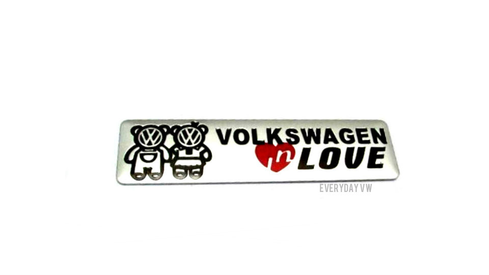 Emblem Volkswagen In Love Ukuran 10×2.6cm