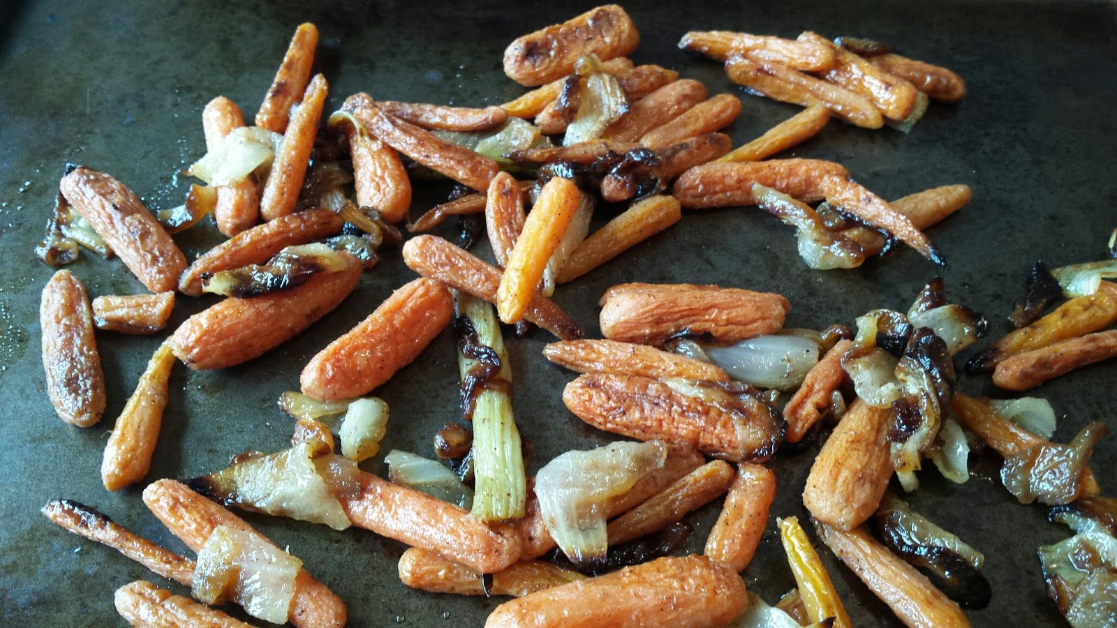 Hot Dinner Happy Home Roasted Carrot & Chinese Five Spice Soup