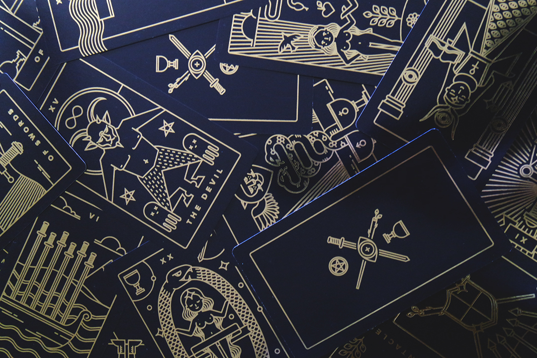 golden tarot thread moon samhain