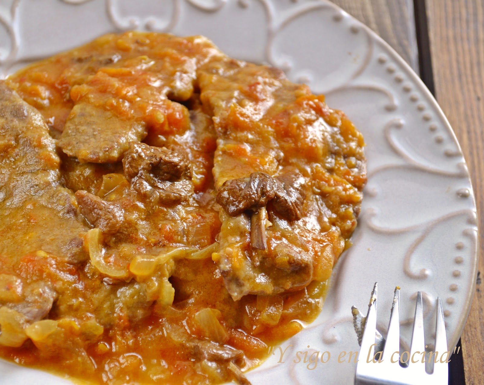 y sigo en la cocina: Fricandó amb moixernons